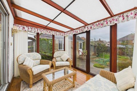 2 bedroom detached bungalow for sale, Lime Kiln Lane, Bridlington