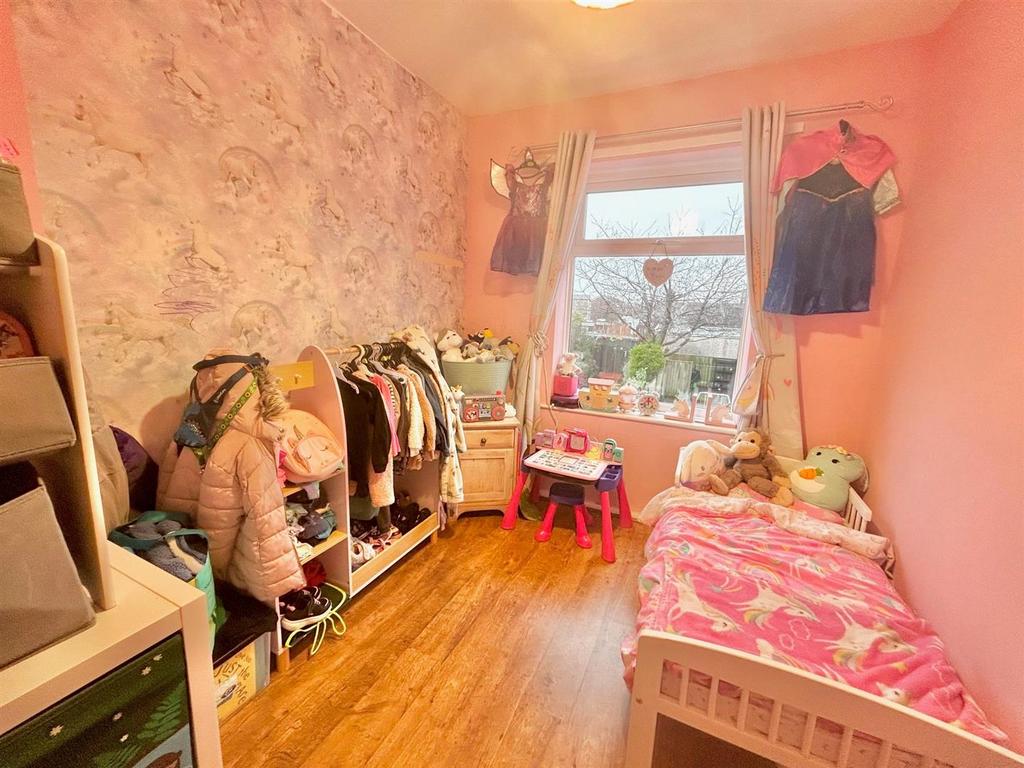 Bedroom 2.jpg