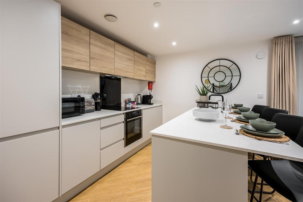 15 Aurora Heights-28print.jpg