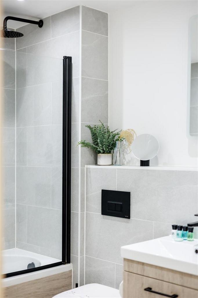 15 Aurora Heights-1print.jpg