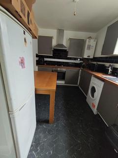 1 bedroom in a house share to rent, Fulbourne Road, London E17
