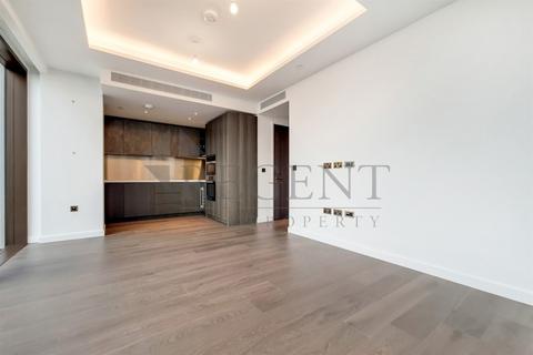 3 bedroom apartment to rent, Carnation Way, Wandsworth, SW8