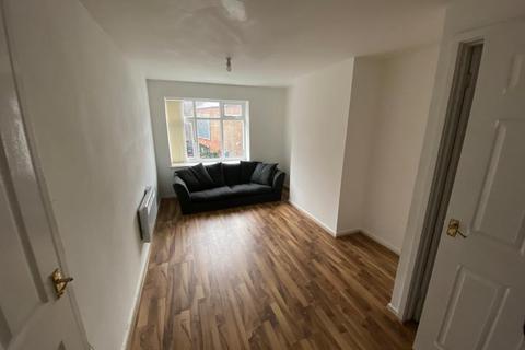 2 bedroom flat to rent, Market Street, Stalybridge, Cheshire, SK15