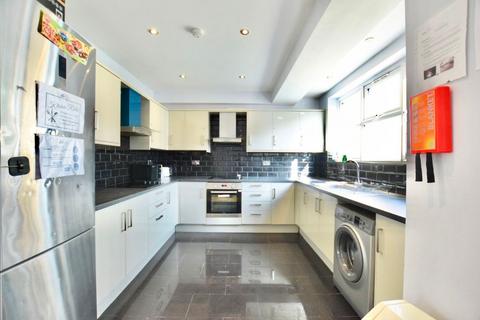 undefined, Holland Park Avenue, Ilford, IG3