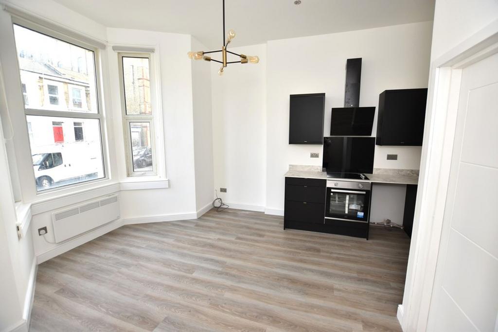 Open Plan Reception/ Kitchen