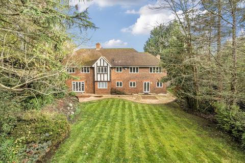 5 bedroom detached house for sale, South Park Drive, Gerrards Cross