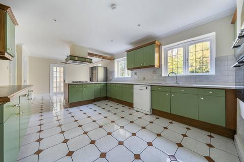 5 bedroom detached house for sale, South Park Drive, Gerrards Cross