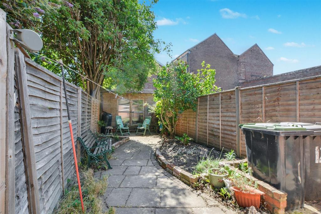 Garden 2.jpeg