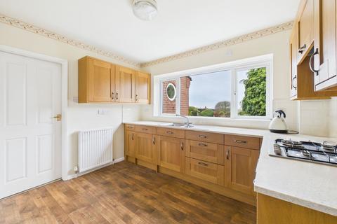 3 bedroom detached house for sale, Middlebeck Drive, Arnold, Nottingham