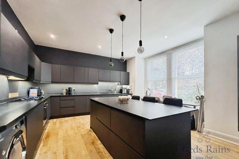 Elmsley Road, Merseyside L18