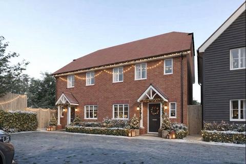 undefined, Fuggle Hop Close, Tongham, Surrey, GU10