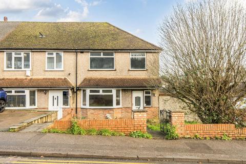Banstead Road, Caterham CR3