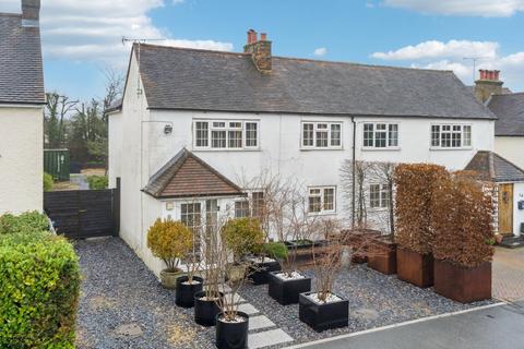 undefined, Layters Avenue, Gerrards Cross SL9
