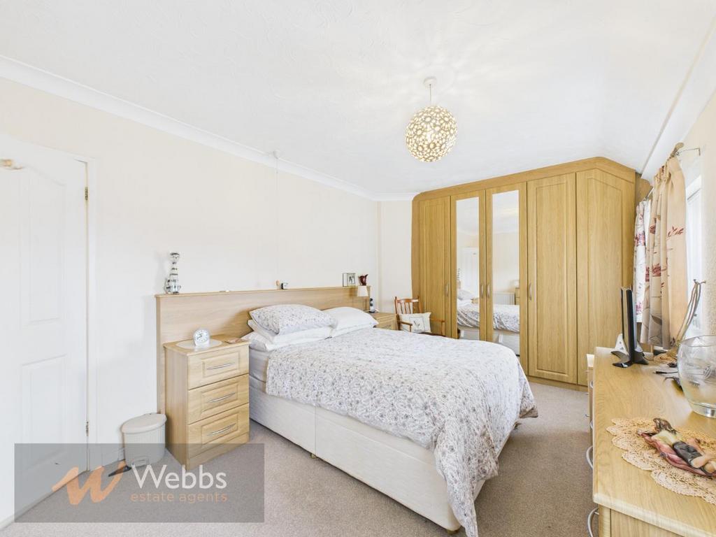 CAM03154 G0-PR0185-STILL020.jpg