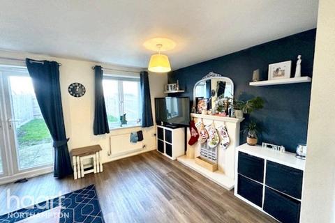 3 bedroom terraced house for sale, Presland Way, Wellingborough