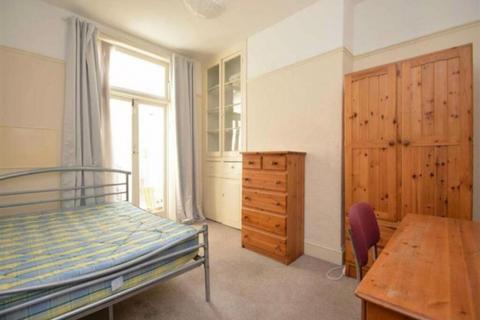 undefined, Gloucester Road, Bristol BS7