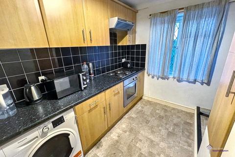 Studio to rent, Blackthorn Road, Southampton, Hampshire, SO19