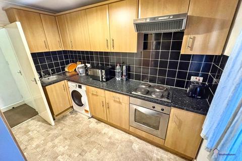 Studio to rent, Blackthorn Road, Southampton, Hampshire, SO19