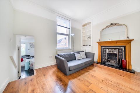 2 bedroom flat for sale, Queens Road, Queens Road, London, SE15