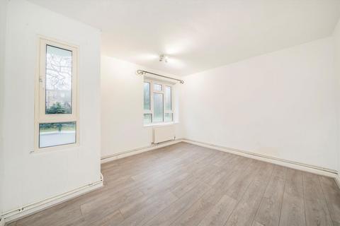 2 bedroom flat to rent, Highbury New Park, London N5