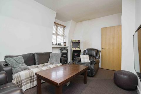 1 bedroom apartment for sale, Brook Square, Woolwich SE18