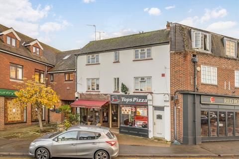 4 bedroom flat for sale, Bridge Street, Walton-On-Thames KT12