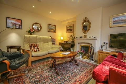 2 bedroom terraced house for sale, 3 Ferry Lane, King's Lynn, PE30