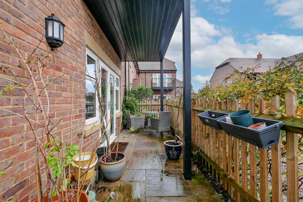 Courtyard Terrace