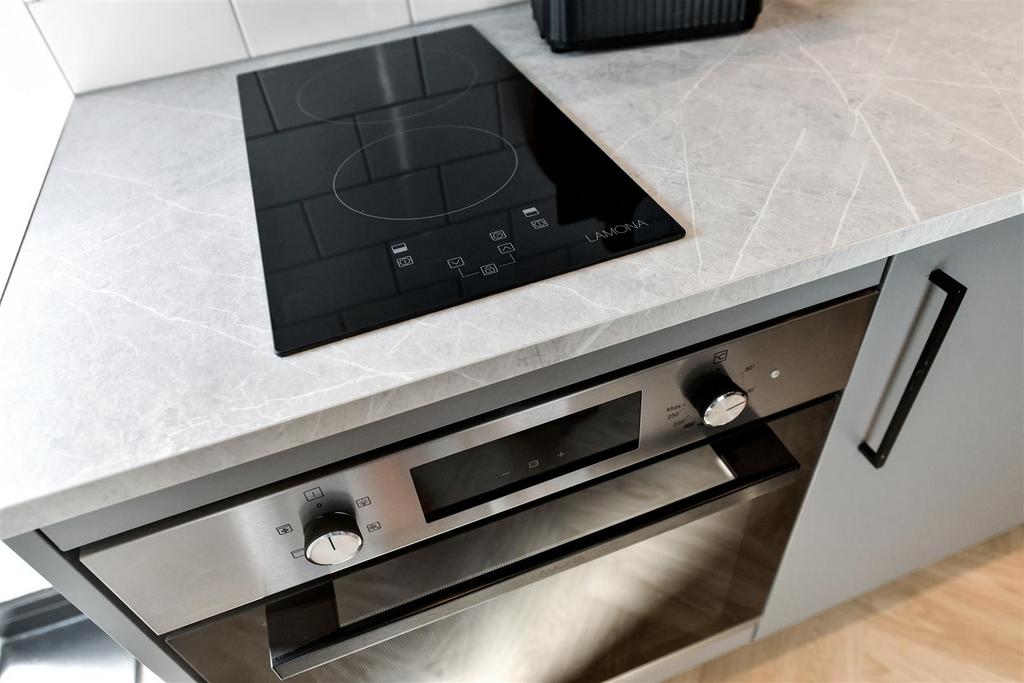 47uttoexeternr-304.jpg