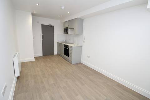 Studio to rent, Sedgeway, London SE6