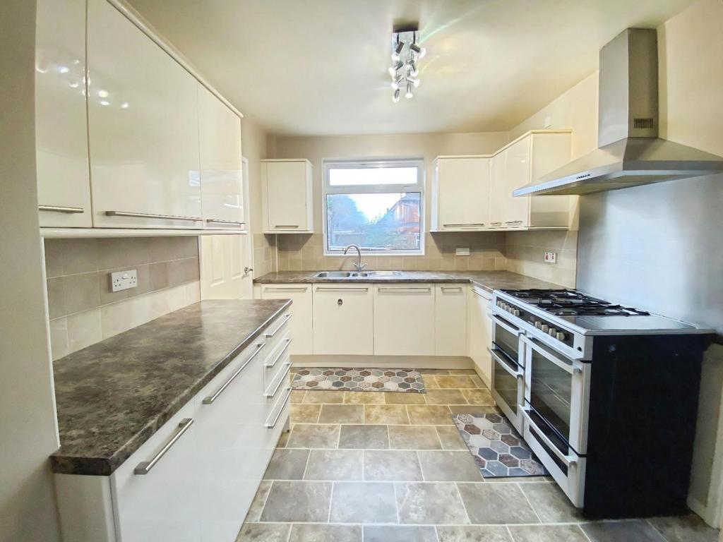 D601376e-Whats App 20 Image 202025-12-11 20at 2012.0