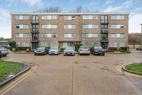1 bedroom flat for sale, Bridle Close, Enfield