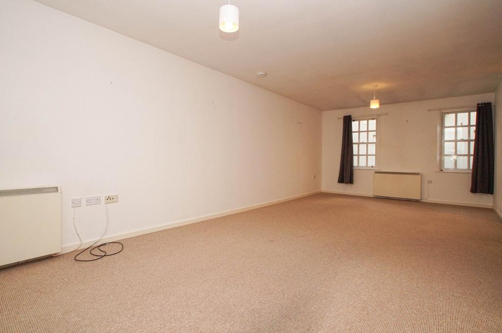 Open Plan Lounge/Dining/Kitchen
