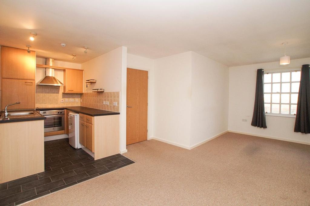 Open Plan Lounge/Dining/Kitchen