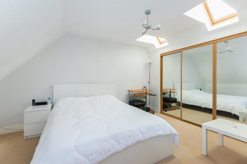 undefined, Linden Close, Iver Heath SL0