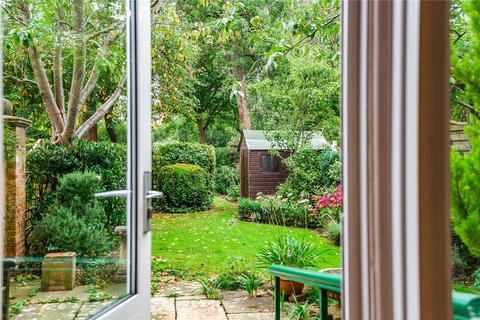 2 bedroom flat to rent, Rawlinson Road, OX2