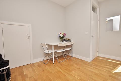 undefined, Denzil Road, Guildford, Surrey, GU2