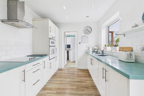 3 bedroom semi-detached house for sale, Salisbury Avenue, Dronfield