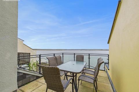 3 bedroom end of terrace house for sale, Irsha Street, Appledore, Bideford