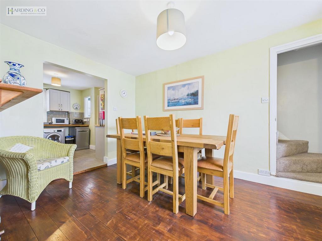 Dining room .3