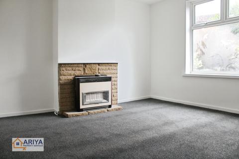 3 bedroom semi-detached house to rent, St. Bernards Avenue, Belgrave, Leicester LE4