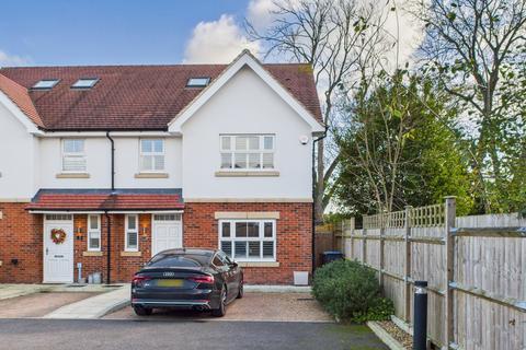 undefined, Rosecroft Close, Bovingdon Hemel Hempstead, HP3