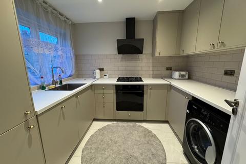 undefined, Park Lane, Waltham Cross, Hertfordshire, EN8
