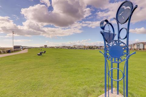 undefined, Brighton Road, Lancing