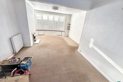 3 bedroom semi-detached house for sale, Rayleigh Drive, Wideopen, Newcastle upon Tyne, Tyne and Wear, NE13 6AJ