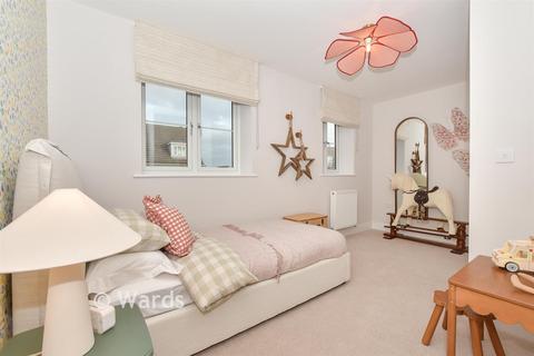 3 bedroom semi-detached house for sale, Dunlin Walk, Scholars Place Iwade, Iwade, Sittingbourne, Kent