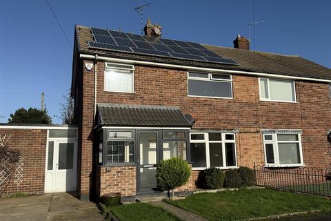 3 bedroom semi-detached house for sale, St. Lawrence Boulevard, Radcliffe On Trent