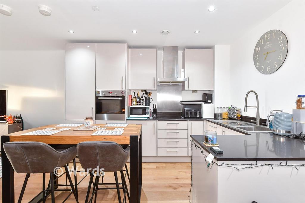 Kitchen/Lounge