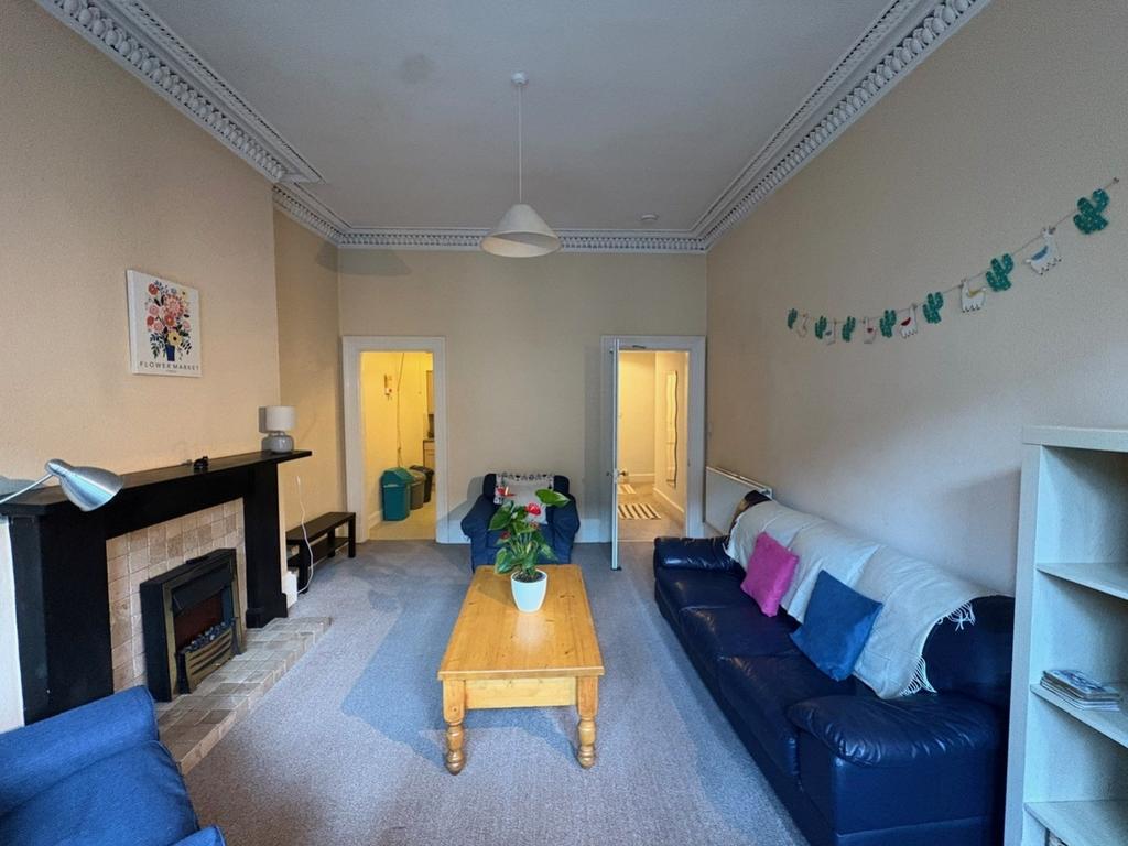 Lounge 2
