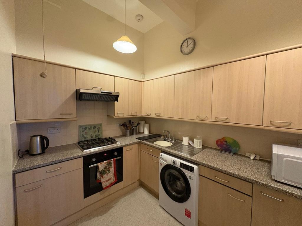Kitchen 1
